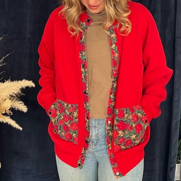Vintage Redone Red Sweatshirt floral size large - Picture 8 of 8